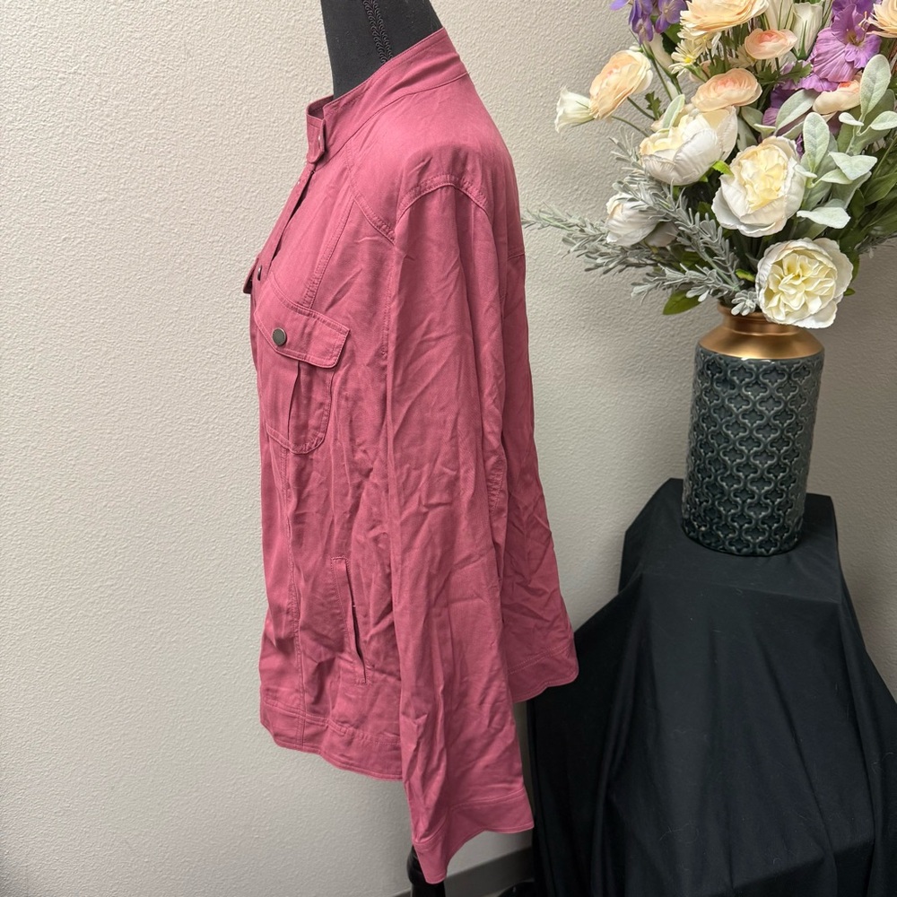 Torrid Rose Pink Utility Snap Jacket Size 2 Lightweight Fall Layering Top - Picture 2 of 8